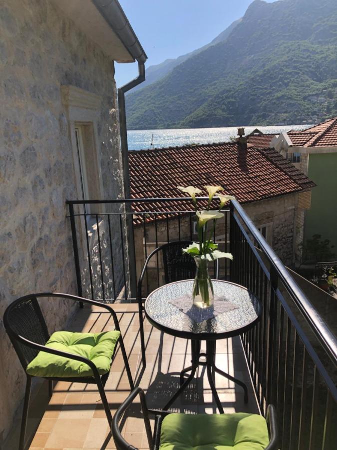 Pavle Apartmani Risan Extérieur photo